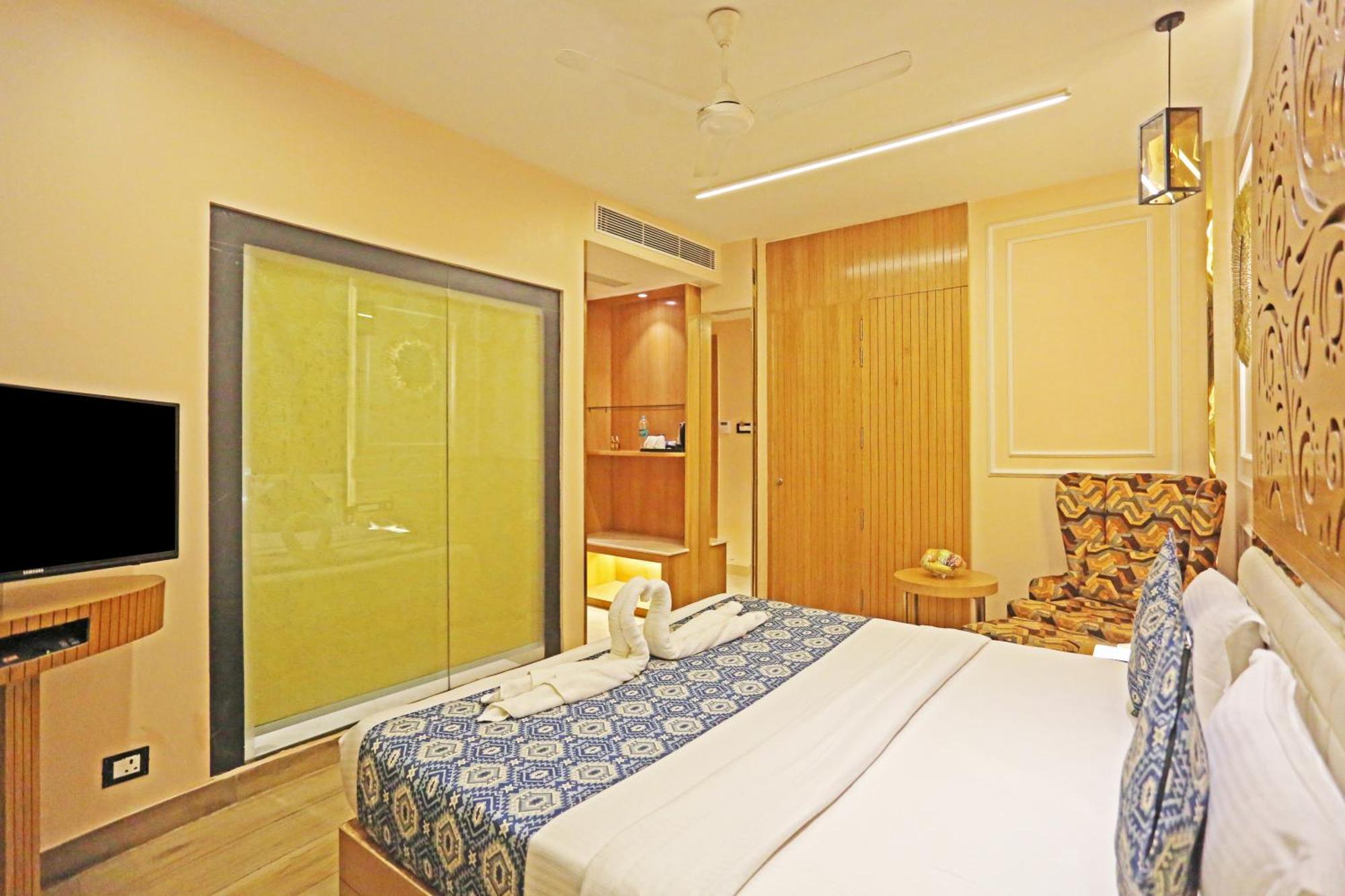 Jrd Luxury-Business Hotel New Delhi Ngoại thất bức ảnh