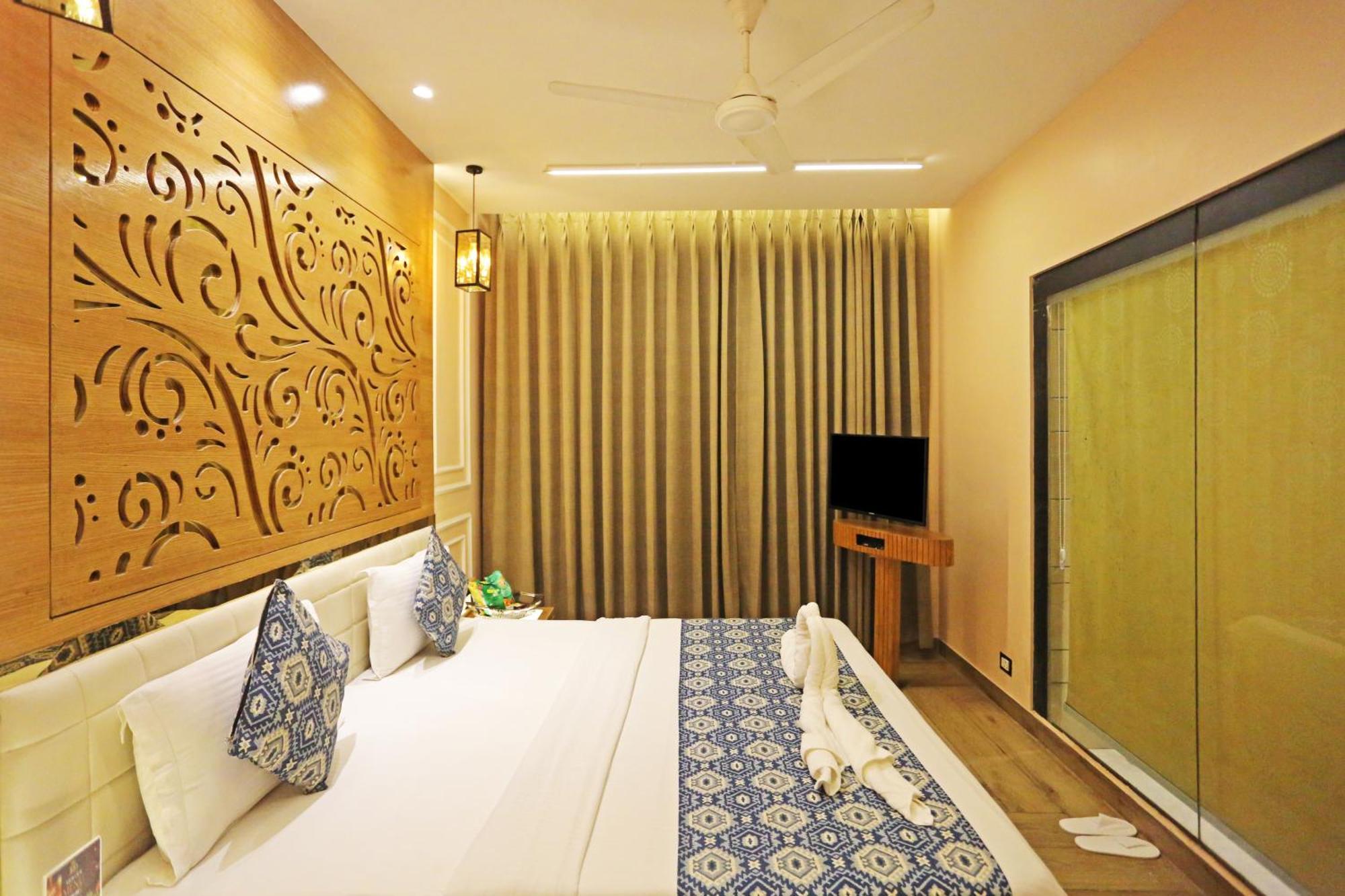 Jrd Luxury-Business Hotel New Delhi Ngoại thất bức ảnh
