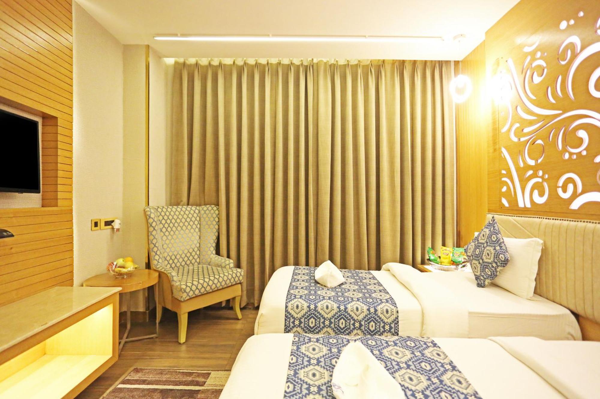 Jrd Luxury-Business Hotel New Delhi Ngoại thất bức ảnh