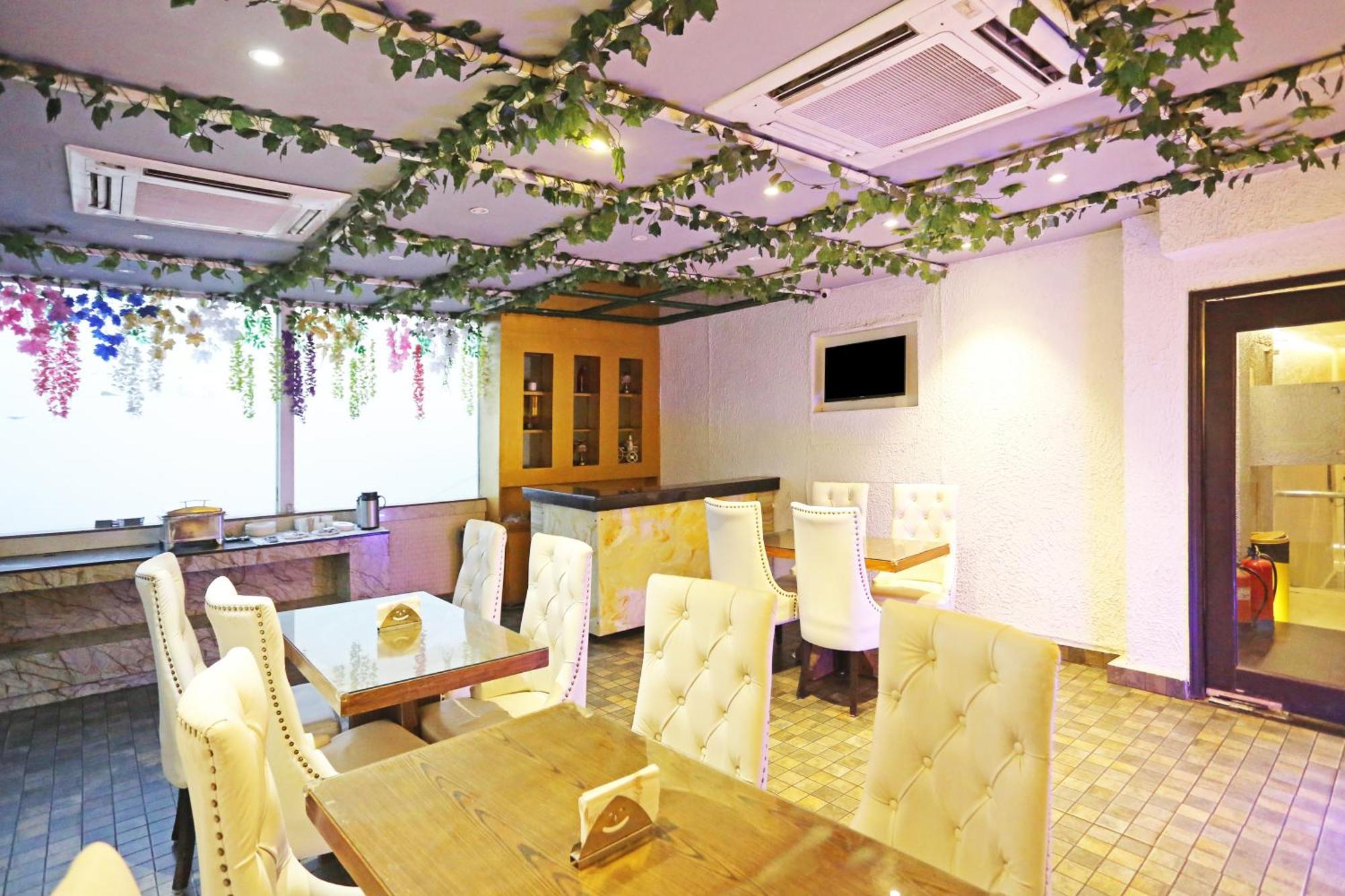 Jrd Luxury-Business Hotel New Delhi Ngoại thất bức ảnh